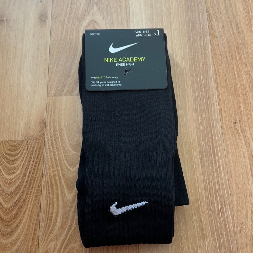 New! Nike Academy Knee High Soccer black Socks Size (M) 8-12 (W) 10-13